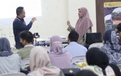 Mahasiswa C4 STIESA Mengikuti Studium Generale oleh Puan Suhaila Nadzri