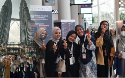 Free & Easy: Peserta C4 STIESA Meng-eksplore Kuala Lumpur