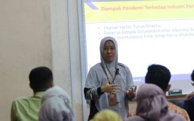 Visiting Lecturer #1: Dosen STIESA Membahas Hospitality Accounting di Kolej Universiti Islam Antarabangsa Selangor