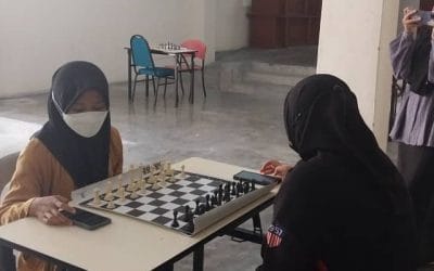 Free & Easy: Mahasiswi STIESA Menangkan Turnamen Catur di Fakulti Pengurusan dan Muamalah KUIS Malaysia