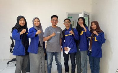 Gali Potensi Desa Belendung, Mahasiswa STIESA Kunjungi BUMDes Belendung