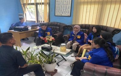 Menilik Proses dan Alur Keuangan di Dunia Nyata, Mahasiswa Akuntansi STIE Sutaatmadja Berkunjung ke BUMDes Cinangsi