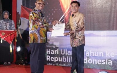 Malam Resepsi HUT ke-79 RI di Subang, Mahasiswa STIESA Mendapatkan Penghargaan dari Pj Bupati Subang