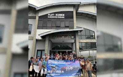 Mahasiswa STIESA dan UIS Malaysia Pelajari Batik Subang di PLUT