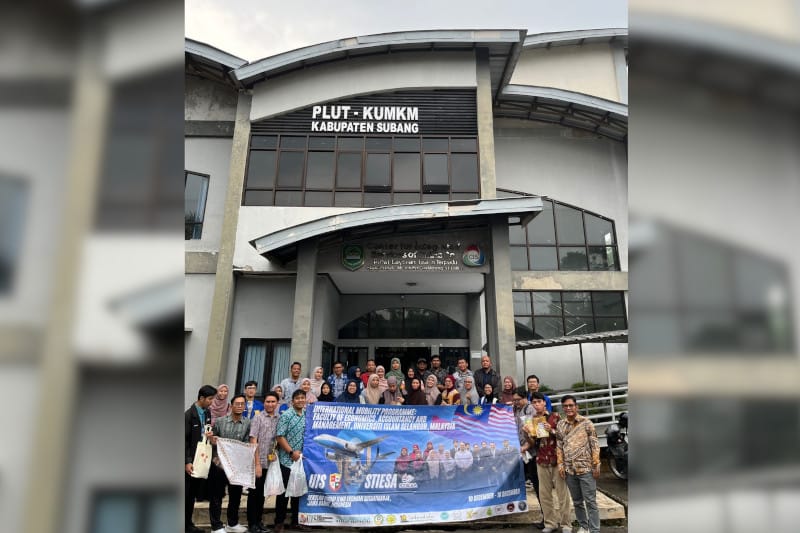 Mahasiswa STIESA dan UIS Malaysia Pelajari Batik Subang di PLUT