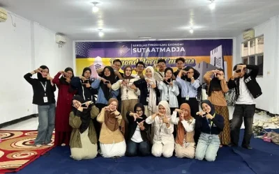 Book Party: Kolaborasi Jurnalistik Stiesa, BEM Stiesa, dan Langit Kawi dalam Meningkatkan Minat Literasi