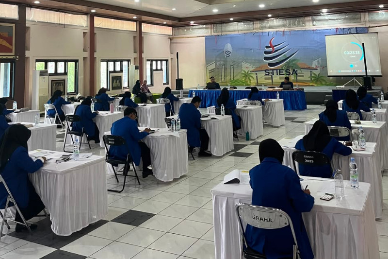 Uji Kompetensi Akuntansi Perkuat Kesiapan Profesional Mahasiswa STIE Sutaatmadja