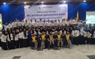 Kukuhkan 94 Mahasiswa Baru, STIESA Siapkan Generasi Unggul dan Adaptif Lewat Pendekatan Khas Gen Z