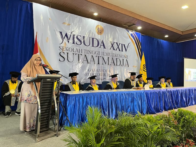 Dr. Siti Syuhada Binti Abd Rahman Bawa Orasi Ilmiah di Wisuda STIESA: Dorong Lulusan Jadi Profesional Adaptif dan Berintegritas